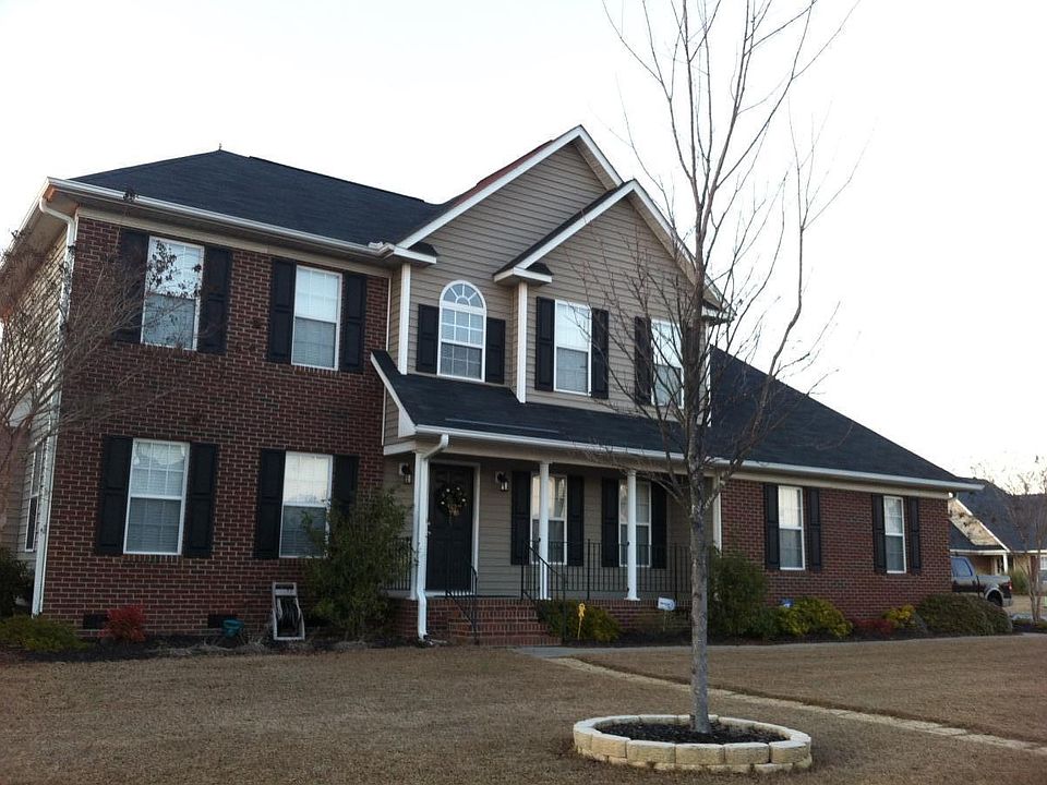 Large, pet-friendly home