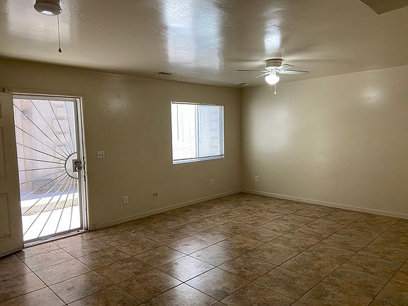 2nd image of 1728 Quincy St APT B