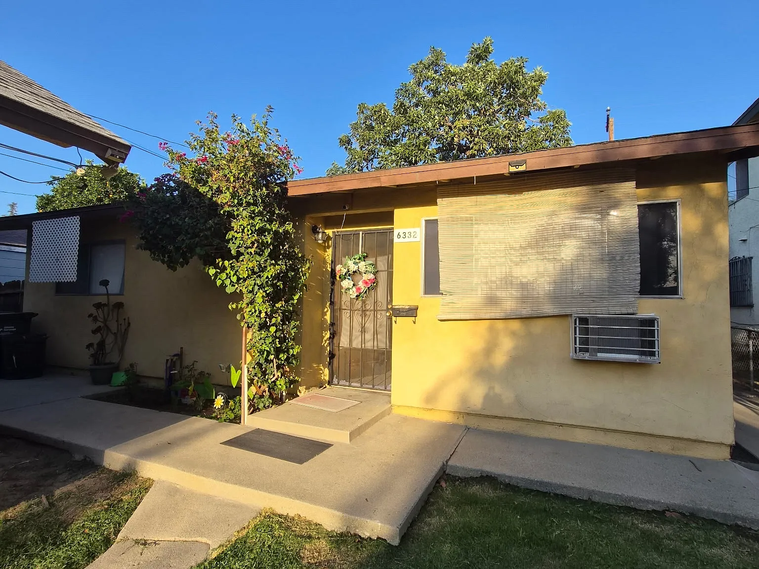 2 bed, 750 sqft, $2,450 — Photo 1