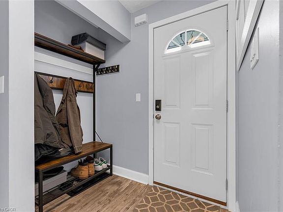 4th image of 5 Viking Ct #301