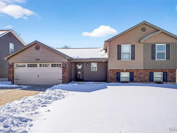 416 Triathlon Dr, Foristell, MO 63348