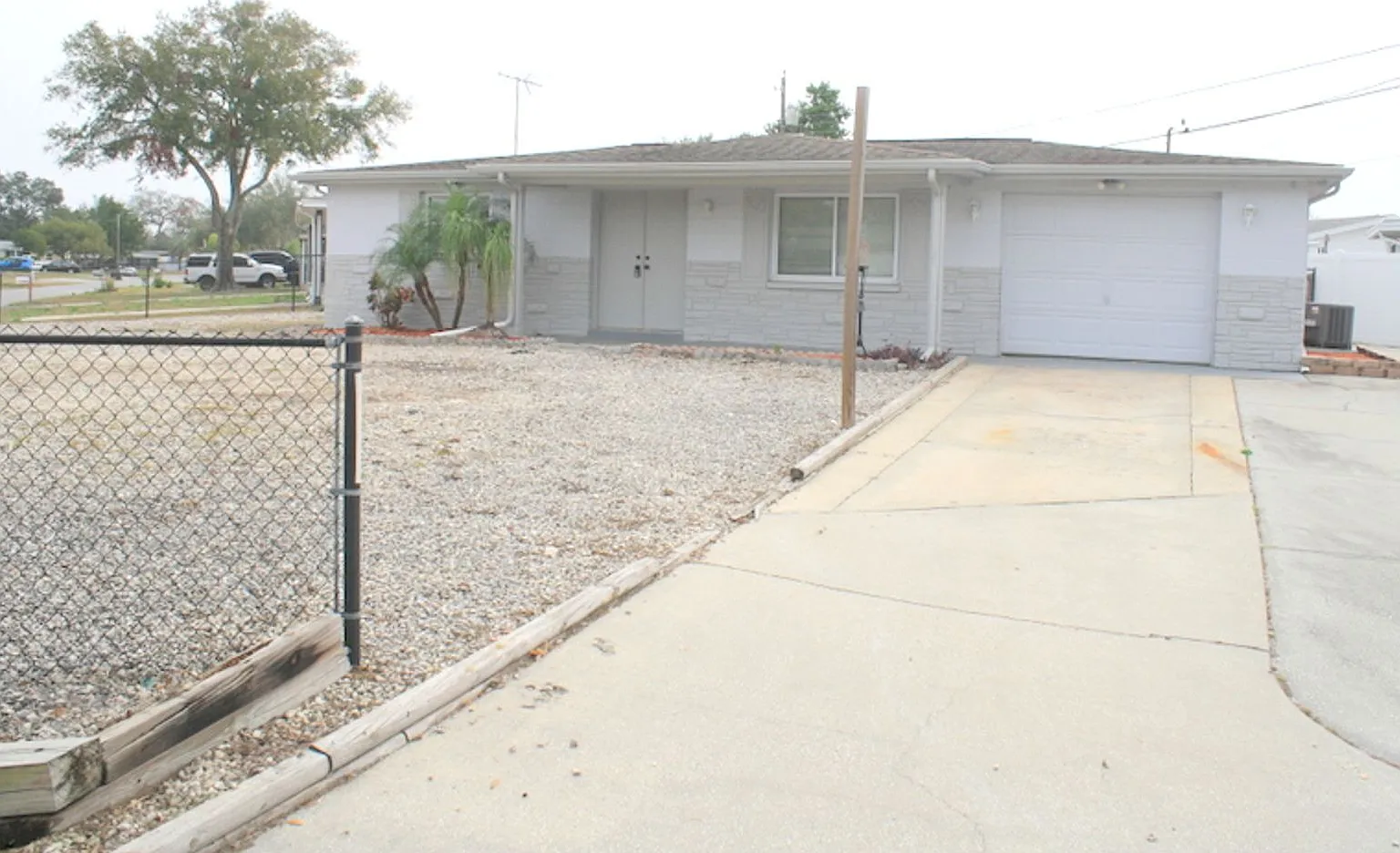 Cute 3 bedroom 1 bath — Photo 1