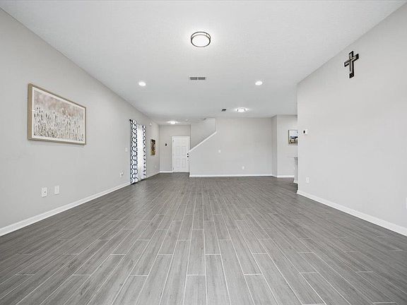 5th image of 68 Posadas Ln