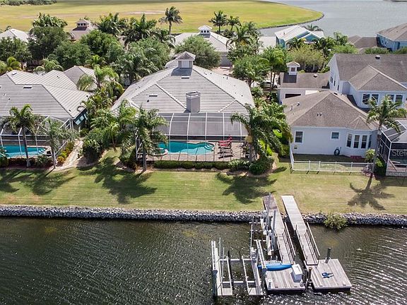 2nd image of 5414 Merritt Island Dr