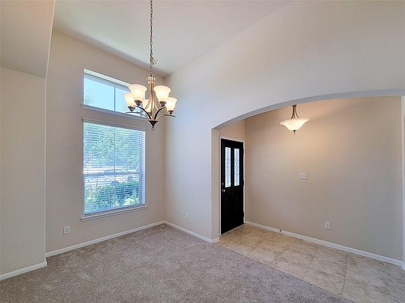 5th image of 23603 Villa Lisa Dr