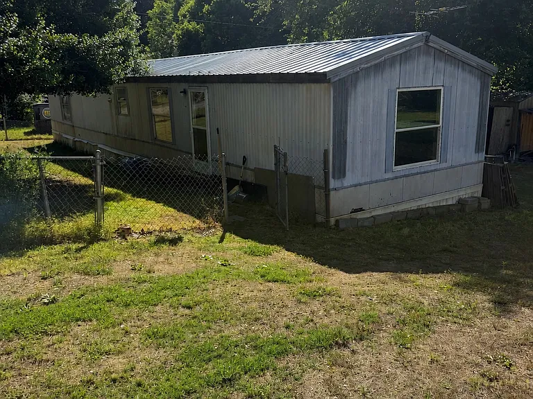 3551 Old Red Cross Rd — Photo 1