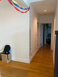 Rented by Chana Ofek, LREB