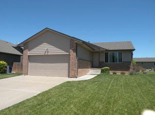 2306 S Upland Hills Ct, Wichita, KS 67235