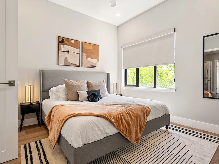 1016 Bryan Ave #105 — Photo 9