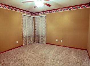 5008 E 215th St, Belton, MO 64012