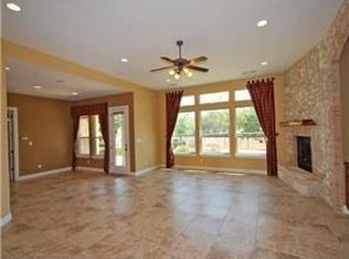 110 Palisade Dr, Austin, TX 78737
