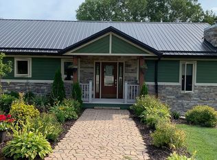 1493 Mailand Dr, Manitowoc, WI 54220