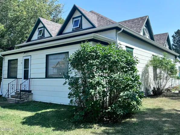 14 Prairie St, Portal, ND 58772