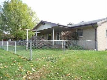 2nd image of 4620 Crescent Dr