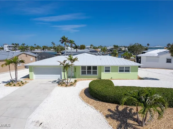 3226 Vacation Ln, Saint James City, FL 33956