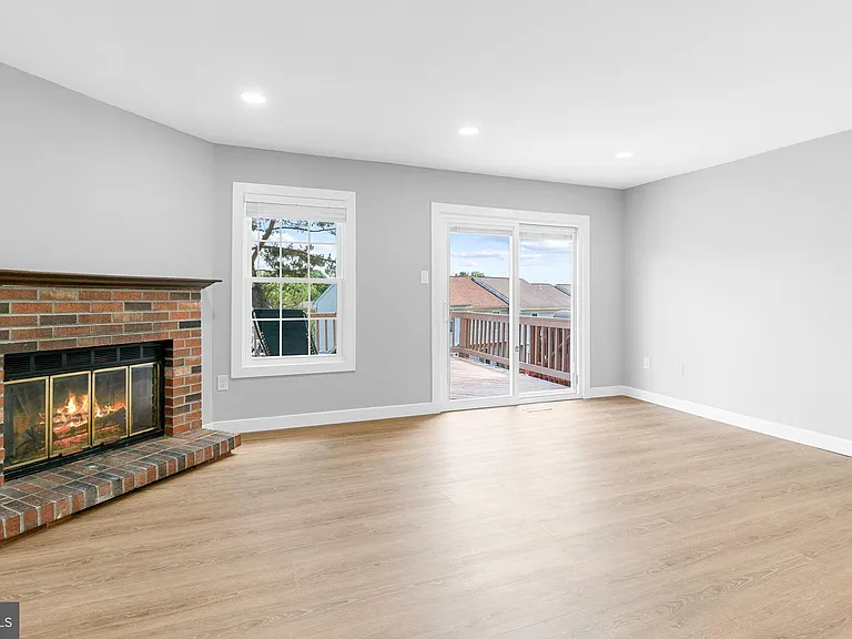 11409 Berland Pl — Photo 6