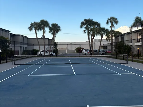 4001 Beneva Rd, Sarasota, FL