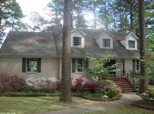 1807 W Lakeview, Benton, AR 72015