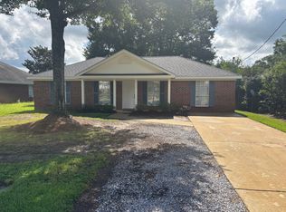 6905 Gray Oaks Dr, Theodore, AL 36582