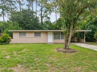 2039 Rayben Dr, Jacksonville, FL 32246
