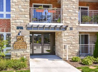60 Lynnmore St #104, Guelph, ON N1L 0J8