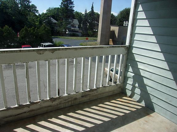 4th image of 296 Main St #205