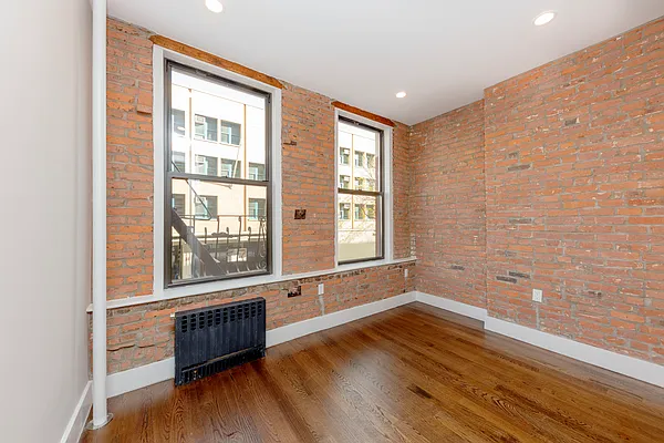 Rented by Douglas Elliman | media 27