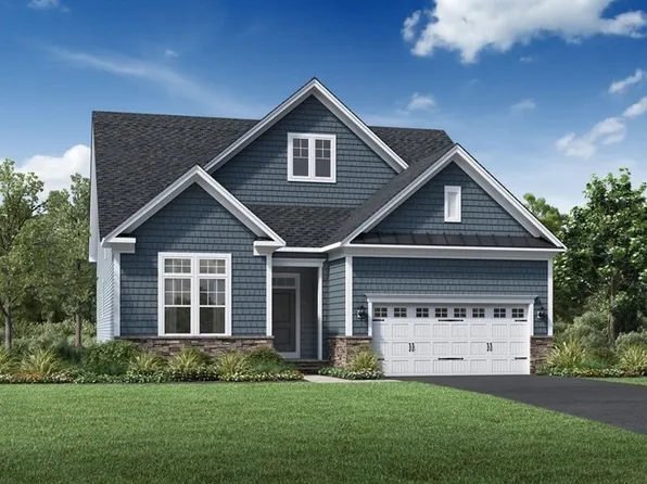 37 Barnes Blvd #7, Hudson, MA 01749