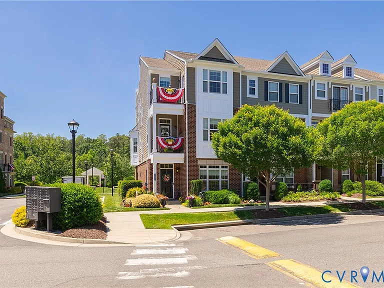 3921 Liesfeld Pl — Photo 43