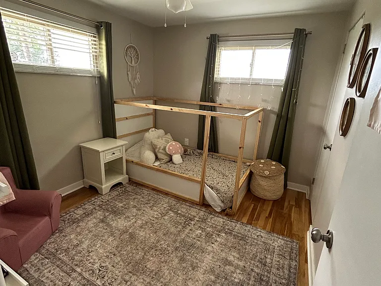 110 N Spruce Dr — Photo 5