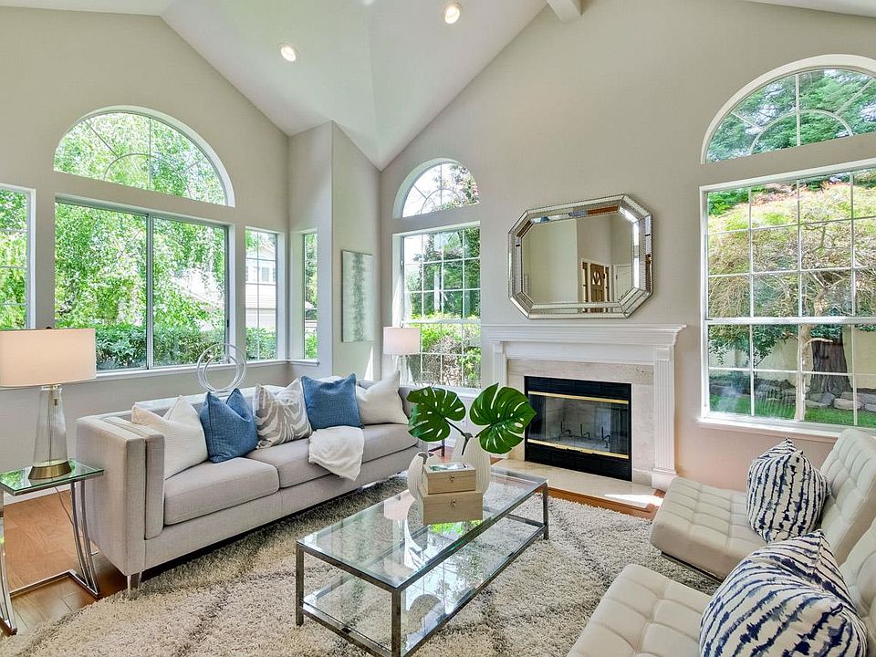 1st image of 10812 Barrington Bridge Ct