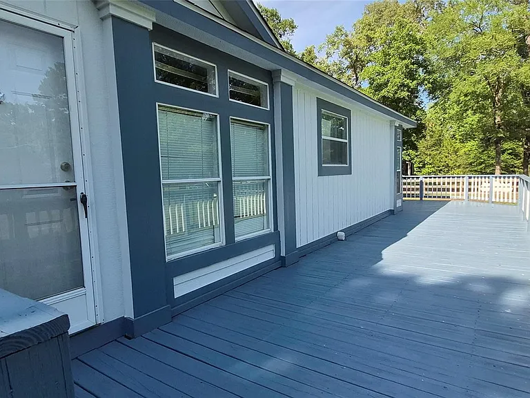 24430 Oak Hollow Blvd — Photo 33