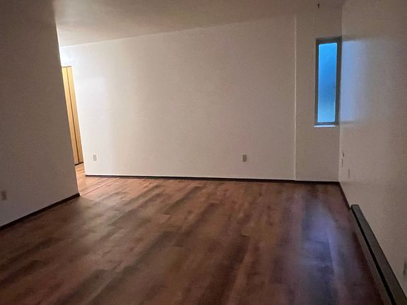 3rd image of 3119 NE 120th St #Cl-a1