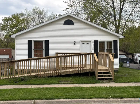1007 Spafford St, Antioch, IL 60002