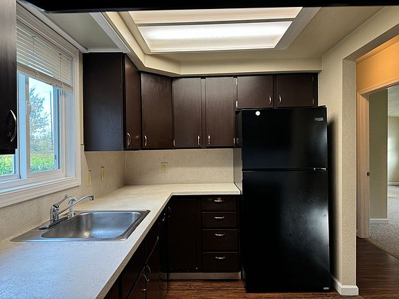 5th image of 16747 3rd Ave NE #B89612032