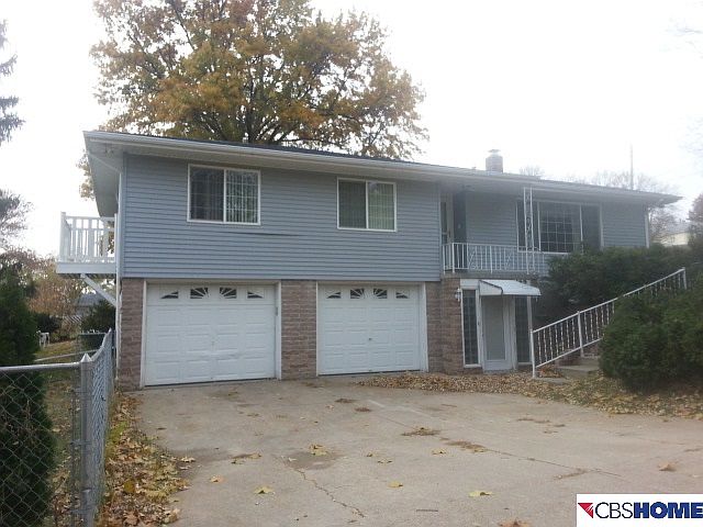 1st image of 102 N Osage St