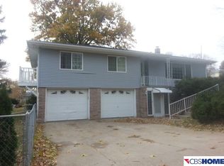 102 N Osage St, Papillion, NE 68046