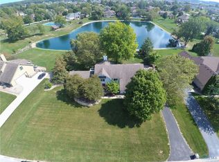 25624 Normandy Rd W, Perrysburg, OH 43551