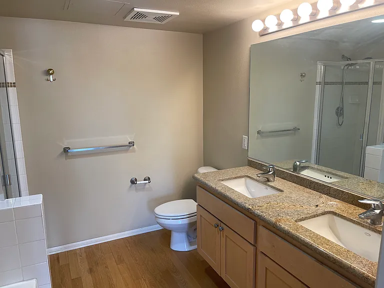 2400 5th Ave #430 — Photo 11