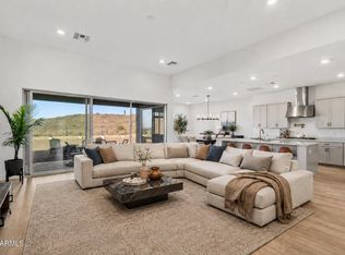 3736 W LODGE Drive, Laveen, AZ 85339