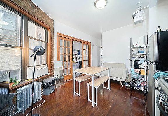 3rd image of 280 Mulberry St APT 4F