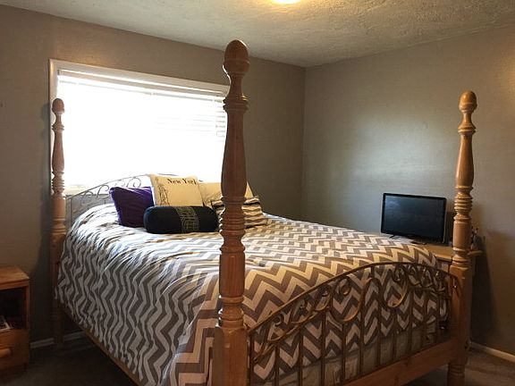 2nd image of 633 Leona Cir