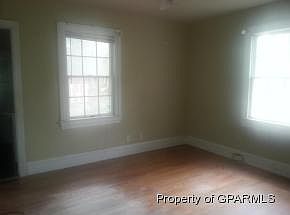 5th image of 1602 Longwood Dr