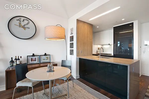 Rented by Compass | media 39