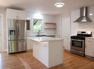 11 S Heather Ln, Columbia, MO 65203