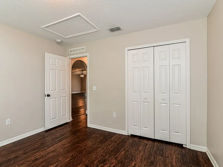 308 Flint St — Photo 12
