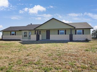 17424 Skylark Cir, Claremore, OK 74019