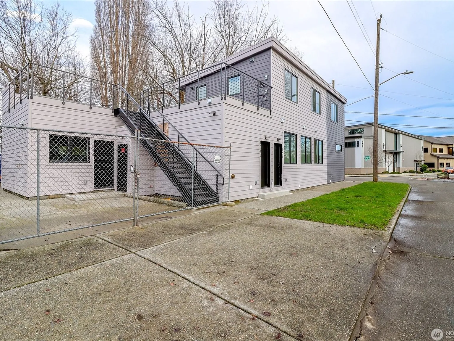 8333 Dallas Ave — Photo 3