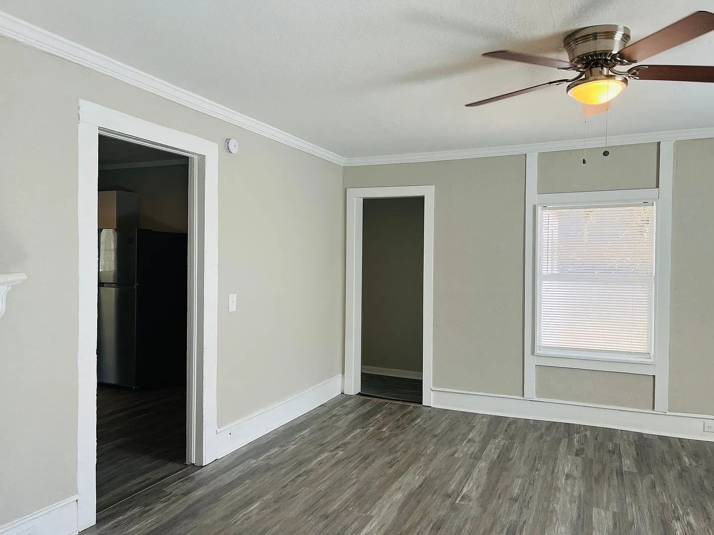 Newly renovated 3 bedroom, 1 bathroom house in Lagrange! Must see! — Photo 4