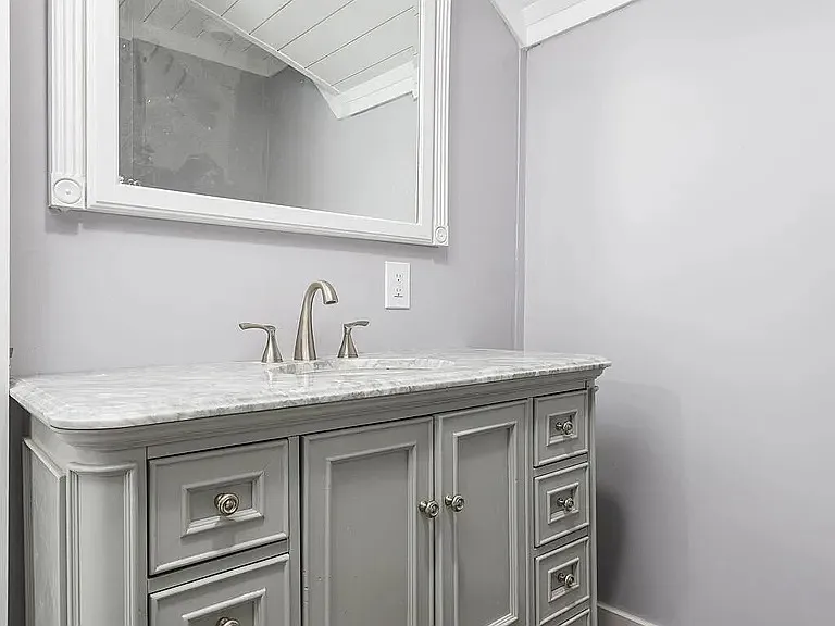 667 Pine St #2 — Photo 8